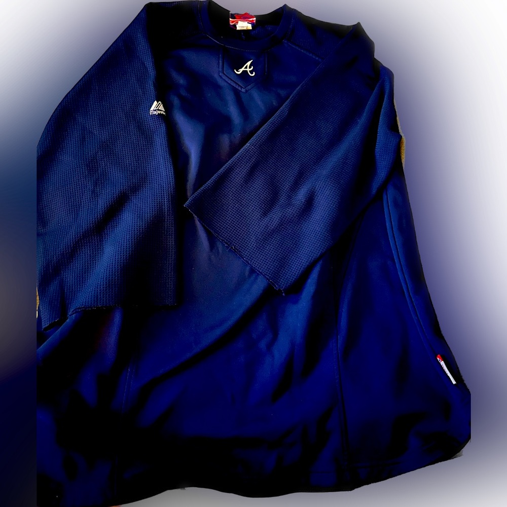 Authentic MLB Atlanta Braves sweatshirt